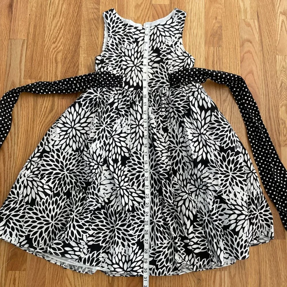Sweet Heart Rose Summer Cotton No Sleeve Tie Back Dress Black & White Girls Sz 8